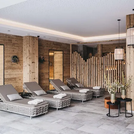 Hotel Vaya 4*
