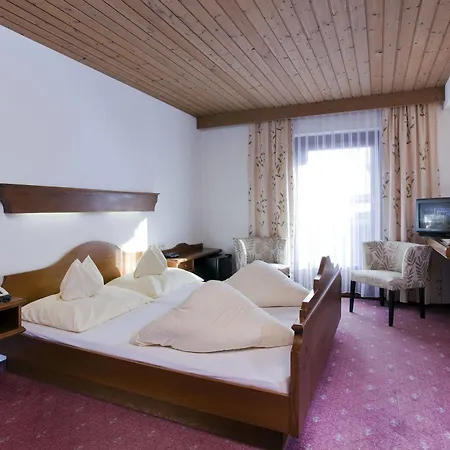 Vaya 4* ناودرس