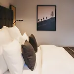 Vaya Hotel