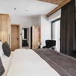 Hotel Vaya
