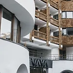 Vaya Otel